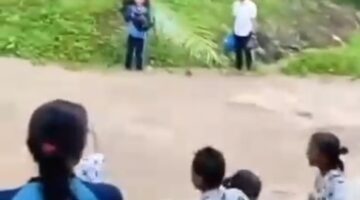 Sepenggal Cerita Duka di Mentawai: Tekad Anak Mengenyam Pendidikan Tak Kunjung Padam, Meski Tanpa Jembatan